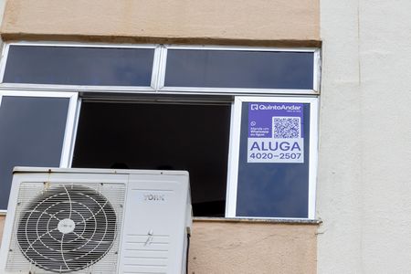 Apartamento para alugar com 55m², 3 quartos e 1 vagaPlaca instalada em 13/01/2026 com o código CIKS-75