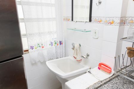 Apartamento para alugar com 55m², 3 quartos e 1 vagaÁrea de Serviço
