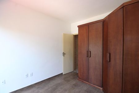 Quarto 1 de casa de condomínio para alugar com 2 quartos, 100m² em Curicica, Rio de Janeiro