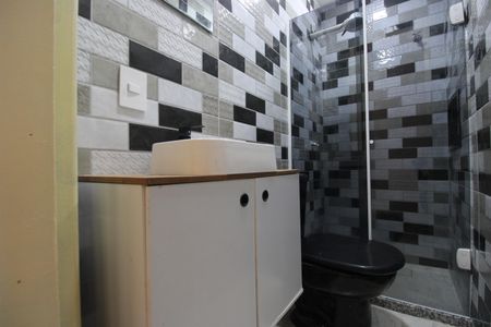 Casa de condomínio à venda com 100m², 2 quartos e sem vagaBanheiro