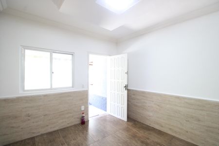 Sala de casa de condomínio para alugar com 2 quartos, 100m² em Curicica, Rio de Janeiro