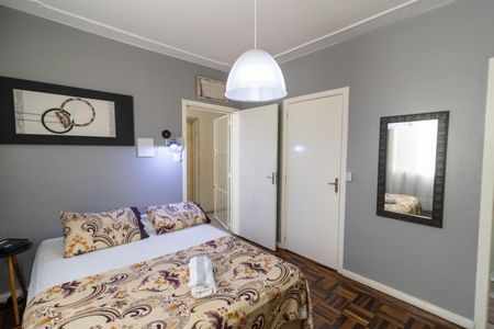 Sala/Quarto de kitnet/studio à venda com 1 quarto, 23m² em Cidade Baixa, Porto Alegre