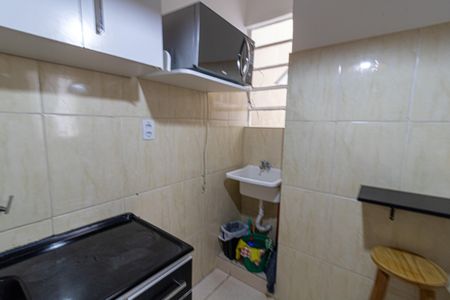 Cozinha de kitnet/studio à venda com 1 quarto, 23m² em Cidade Baixa, Porto Alegre