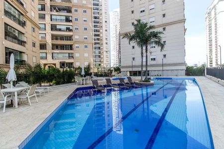 Apartamento à venda com 92m², 3 quartos e 2 vagasPiscina