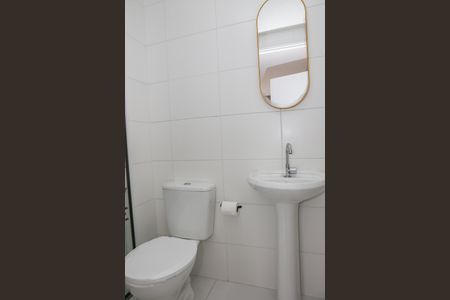 Apartamento para alugar com 31m², 1 quarto e sem vagaBanheiro da Suíte