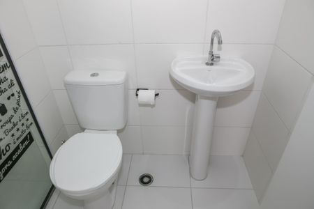 Apartamento para alugar com 31m², 1 quarto e sem vagaBanheiro da Suíte