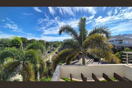 Casa de condomínio para alugar com 389m², 4 quartos e 6 vagas Casa de condomínio para alugar com 389m², 4 quartos e 6 vagasVista da Suíte