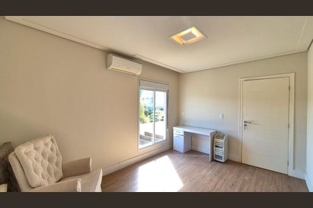 Casa de condomínio para alugar com 389m², 4 quartos e 6 vagas Casa de condomínio para alugar com 389m², 4 quartos e 6 vagasQuarto 1 - Suíte