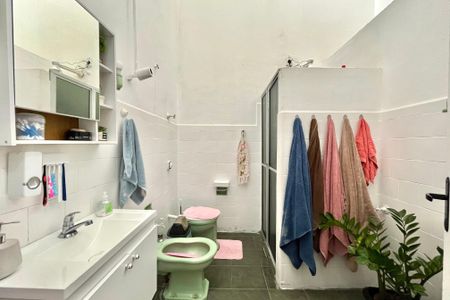 Casa à venda com 112m², 2 quartos e 1 vagaBanheiro