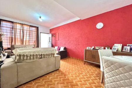 Casa à venda com 112m², 2 quartos e 1 vagaSala