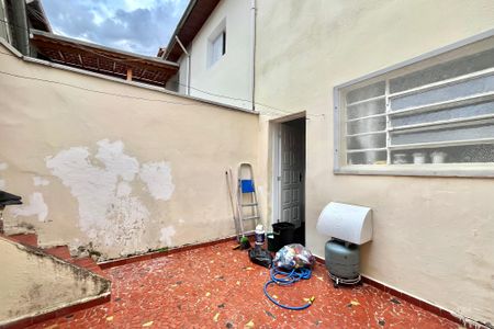 Casa à venda com 112m², 2 quartos e 1 vagaQuintal