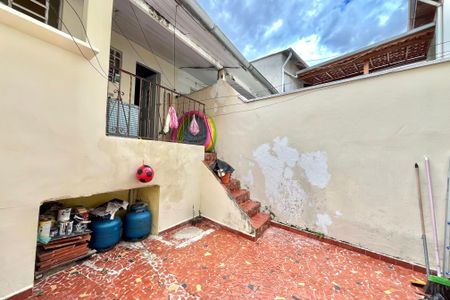Casa à venda com 112m², 2 quartos e 1 vagaQuintal