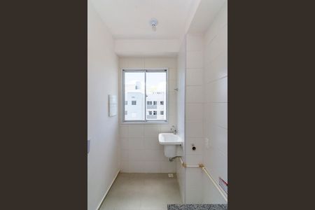 Área de Serviço de apartamento para alugar com 2 quartos, 48m² em Palmeiras, Belo Horizonte