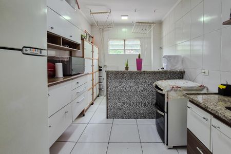 Apartamento à venda com 30m², 2 quartos e sem vagaCozinha e Área de Serviço