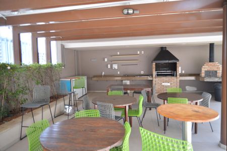 Apartamento à venda com 70m², 2 quartos e 1 vagaÁrea comum - Churrasqueira