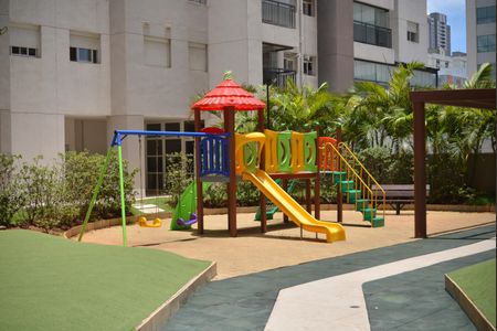 Apartamento à venda com 70m², 2 quartos e 1 vagaÁrea comum - Playground
