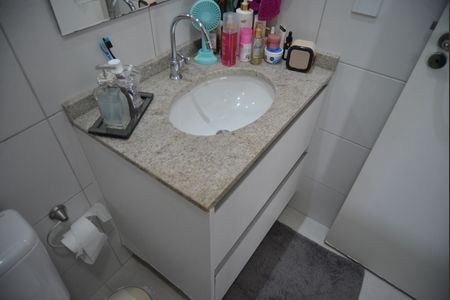 Apartamento à venda com 70m², 2 quartos e 1 vagaBanheiro Social