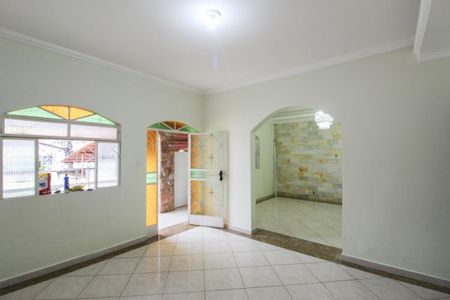 Sala 1 de casa para alugar com 3 quartos, 120m² em Canaa, Belo Horizonte