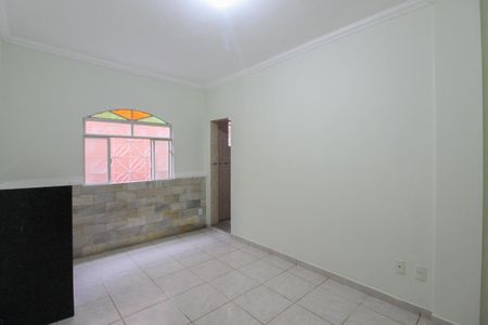 Casa para alugar com 120m², 3 quartos e 2 vagasSuíte