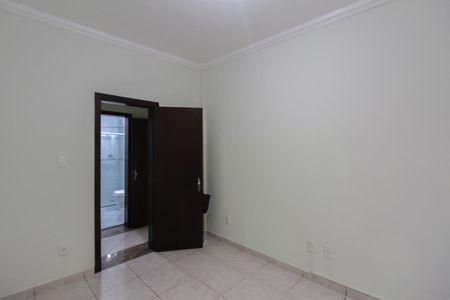 Casa para alugar com 120m², 3 quartos e 2 vagasQuarto 2