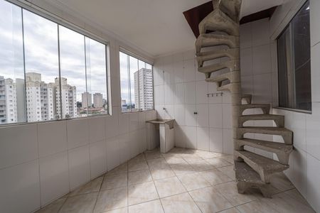 Casa para alugar com 200m², 3 quartos e 1 vagaÁrea de Serviço