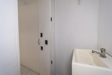 Casa para alugar com 200m², 3 quartos e 1 vagaLavabo