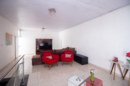 Casa para alugar com 410m², 6 quartos e 10 vagasSala de TV