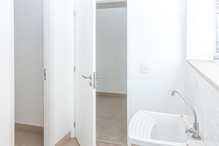 Apartamento à venda com 121m², 3 quartos e 2 vagas Apartamento à venda com 121m², 3 quartos e 2 vagasÁrea de Serviço