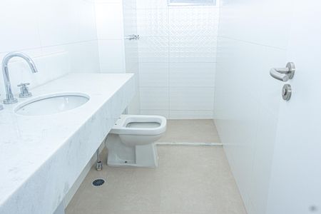 Apartamento à venda com 121m², 3 quartos e 2 vagas Apartamento à venda com 121m², 3 quartos e 2 vagasBanheiro