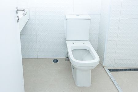 Apartamento à venda com 121m², 3 quartos e 2 vagas Apartamento à venda com 121m², 3 quartos e 2 vagasBanheiro da Suíte