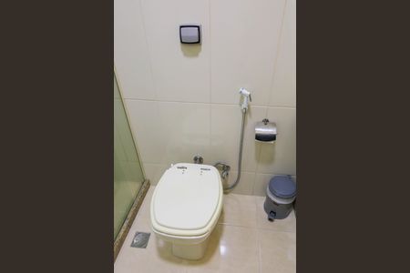 Apartamento à venda com 60m², 2 quartos e sem vagaBanheiro