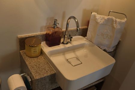 Apartamento à venda com 87m², 2 quartos e 2 vagasLavabo