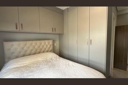 Apartamento à venda com 87m², 2 quartos e 2 vagasSuíte