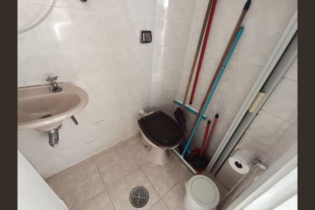 Apartamento à venda com 68m², 3 quartos e 1 vagaÁrea de Serviço
