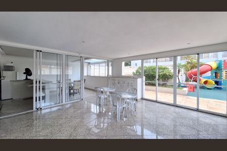 Apartamento para alugar com 139m², 4 quartos e 4 vagasÁrea comum - Salão de festas
