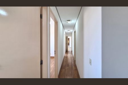 Apartamento para alugar com 139m², 4 quartos e 4 vagasCorredor