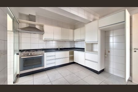 Apartamento para alugar com 139m², 4 quartos e 4 vagasCozinha