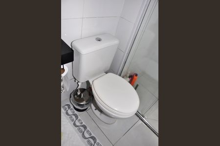 Apartamento para alugar com 44m², 2 quartos e 1 vaga Apartamento para alugar com 44m², 2 quartos e 1 vagaDetalhe - Banheiro Social