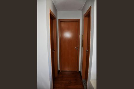 Apartamento para alugar com 44m², 2 quartos e 1 vaga Apartamento para alugar com 44m², 2 quartos e 1 vagaDetalhe - Corredor Quartos