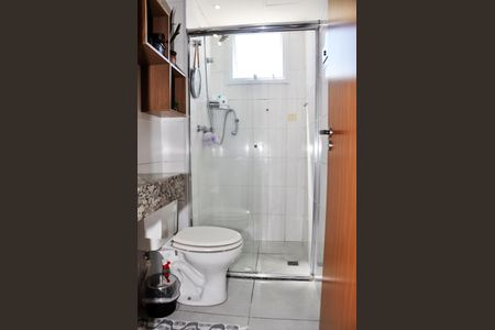 Apartamento para alugar com 44m², 2 quartos e 1 vaga Apartamento para alugar com 44m², 2 quartos e 1 vagaDetalhe - Banheiro Social