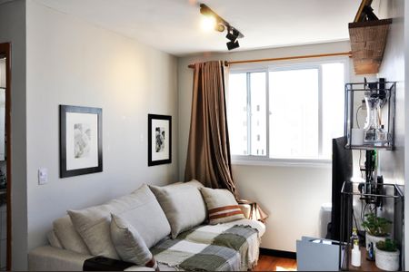 Detalhe - Sala e Sala de Jantar de apartamento para alugar com 2 quartos, 44m² em Jardim Iris, São Paulo