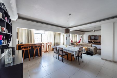 Apartamento para alugar com 122m², 3 quartos e 1 vagaSala de jantar