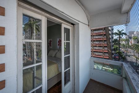 Apartamento para alugar com 122m², 3 quartos e 1 vagaVaranda