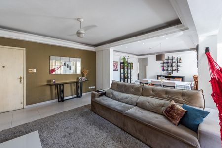 Sala de apartamento para alugar com 3 quartos, 122m² em Gonzaga, Santos