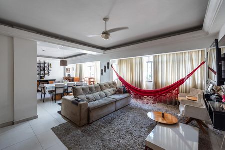 Sala de apartamento para alugar com 3 quartos, 122m² em Gonzaga, Santos