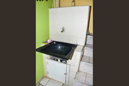 Casa para alugar com 60m², 1 quarto e 1 vagaDetalhe - Área de Serviço e Quintal