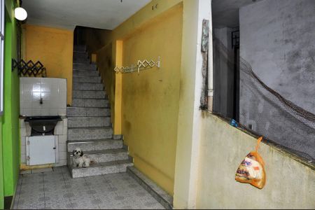 Casa para alugar com 60m², 1 quarto e 1 vagaDetalhe - Área de Serviço e Quintal