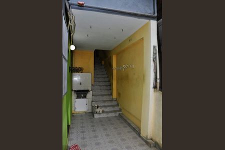 Casa para alugar com 60m², 1 quarto e 1 vagaDetalhe - Área de Serviço e Quintal