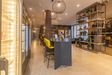 Studio para alugar com 30m², 1 quarto e sem vaga Studio para alugar com 30m², 1 quarto e sem vagaMarket