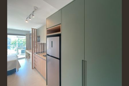 Studio para alugar com 30m², 1 quarto e sem vaga Studio para alugar com 30m², 1 quarto e sem vagaStudio